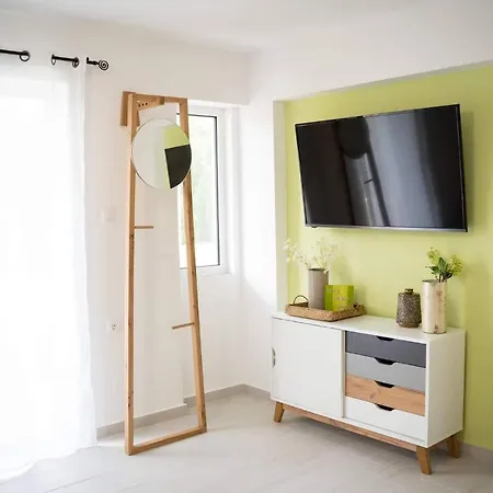 Lambisea 2 Bedroom *