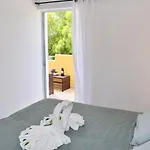 Lambisea 2 Bedroom