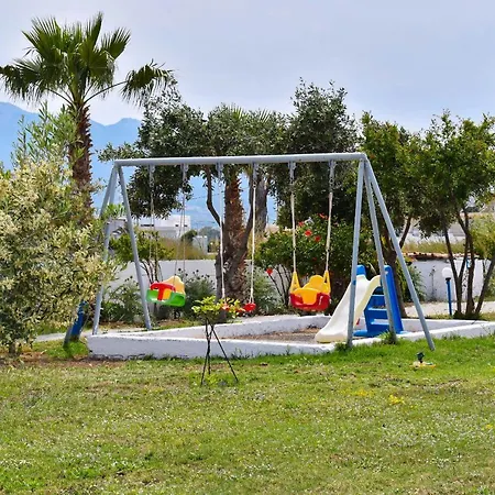 Lambisea 2 Bedroom Кос