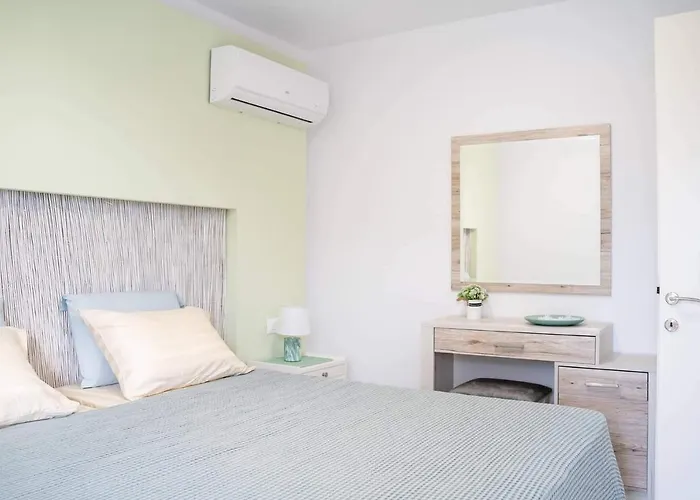 بيت للعطل Lambisea 2 Bedroom